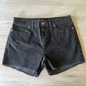 Cut-off corduroy shorts